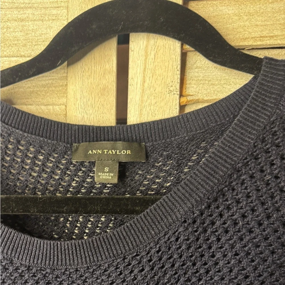 Ann Taylor Navy Open Knit Sweater Small Lightweight Coastal Chic Fisherman